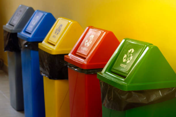 Segregated bins color scheme